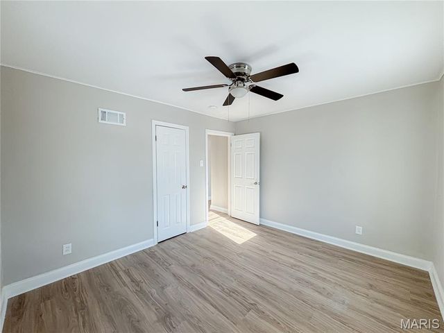 3183 Clifton Avenue, St Louis, MO 63139