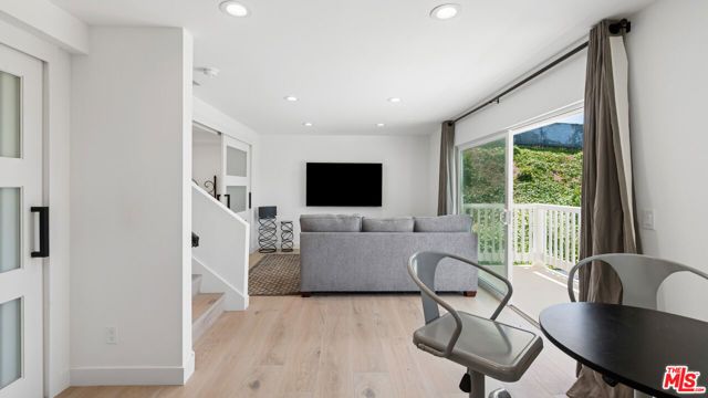 11964 Whalers Lane, Malibu, CA 90265