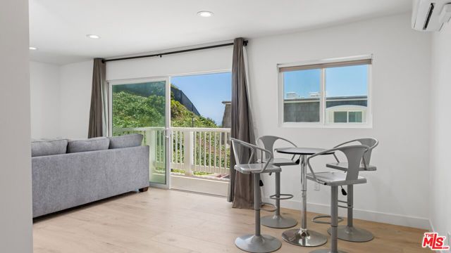 11964 Whalers Lane, Malibu, CA 90265