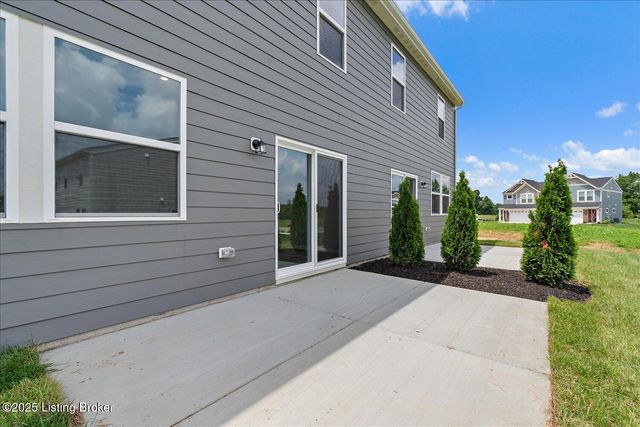 194 Harvest Point Way 202B, Mt Washington, KY 40047