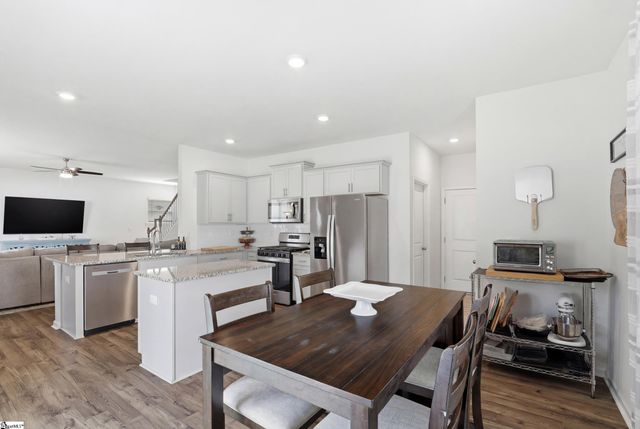 47 Oak Edge Lane, Greer, SC 29651