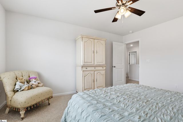 47 Oak Edge Lane, Greer, SC 29651