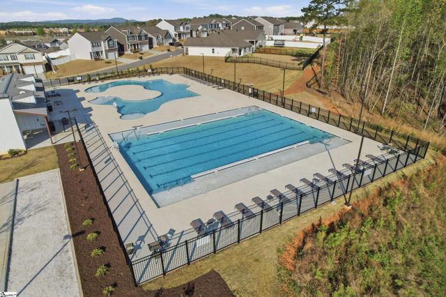 47 Oak Edge Lane, Greer, SC 29651