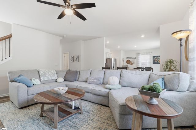 47 Oak Edge Lane, Greer, SC 29651