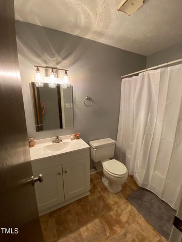 5574 Heather Street, Hope Mills, NC 28348