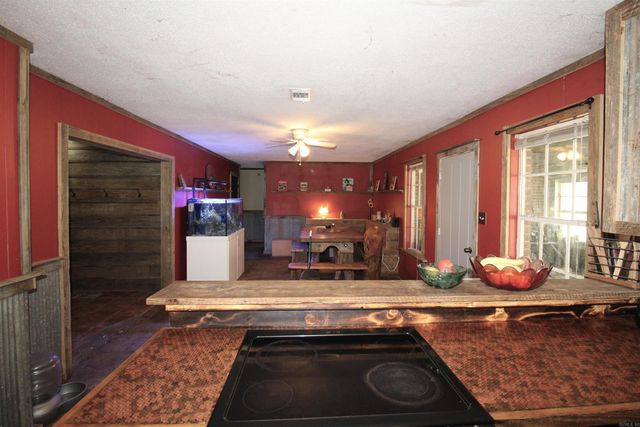 138 Grant 17, Sheridan, AR 72150