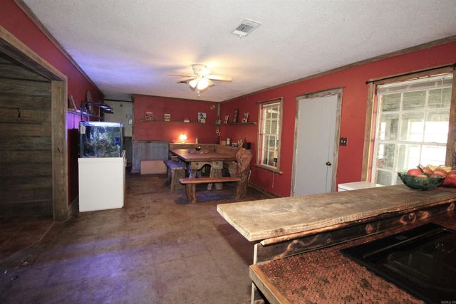 138 Grant 17, Sheridan, AR 72150