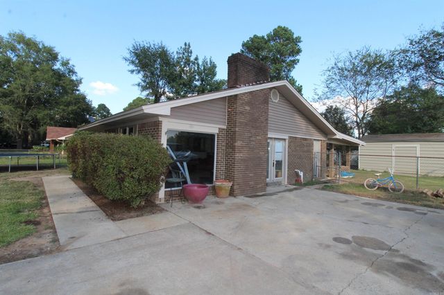 138 Grant 17, Sheridan, AR 72150