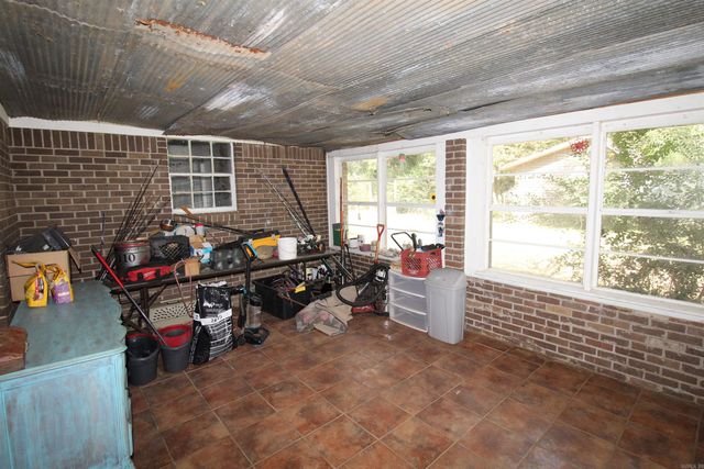 138 Grant 17, Sheridan, AR 72150