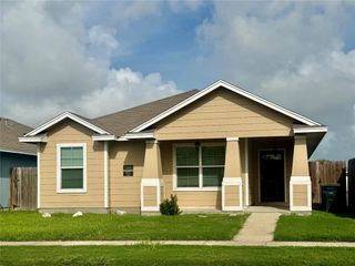 7305 Russ, Corpus Christi, TX 78414