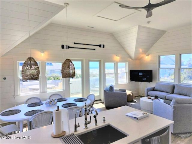 12 Scotch Bonnet Lane, Bald Head Island, NC 28461