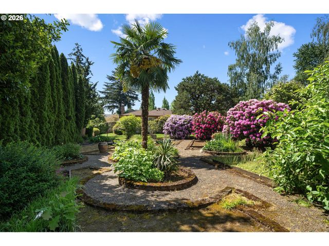 9355 Sw LEHMAN St, Portland, OR 97223