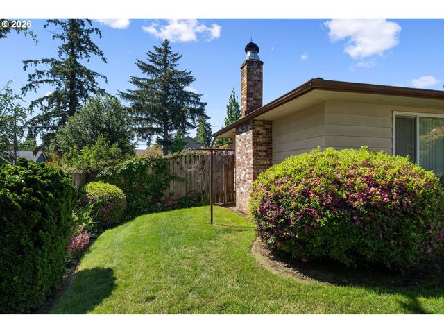 9355 Sw LEHMAN St, Portland, OR 97223