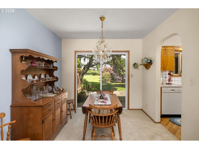 9355 Sw LEHMAN St, Portland, OR 97223