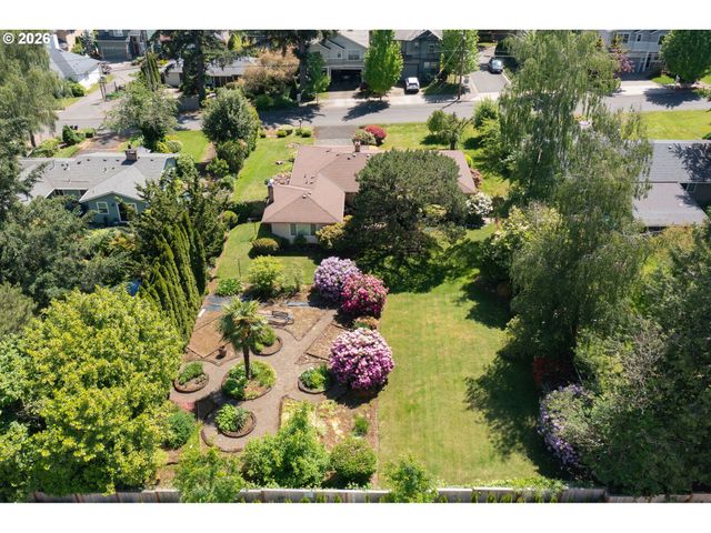 9355 Sw LEHMAN St, Portland, OR 97223