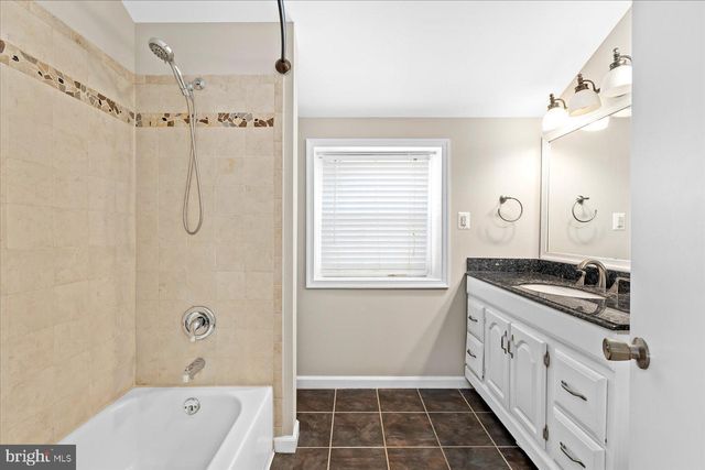 12728 BRISTOW RD, Nokesville, VA 20181