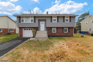 428 Helfin St, Bound Brook Boro, NJ 08805