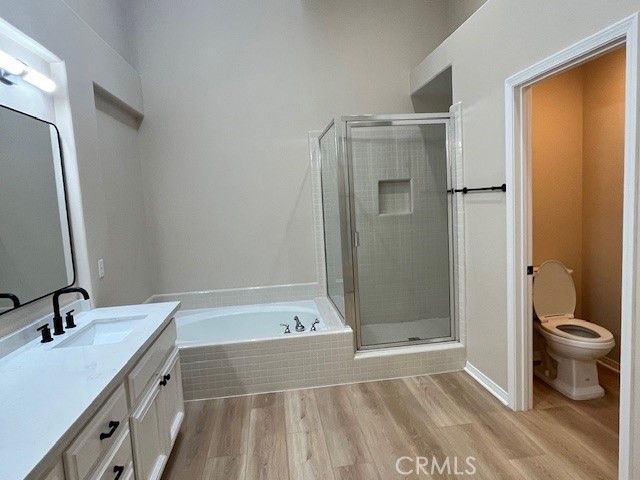 16 Brigmore Aisle, Irvine, CA 92603