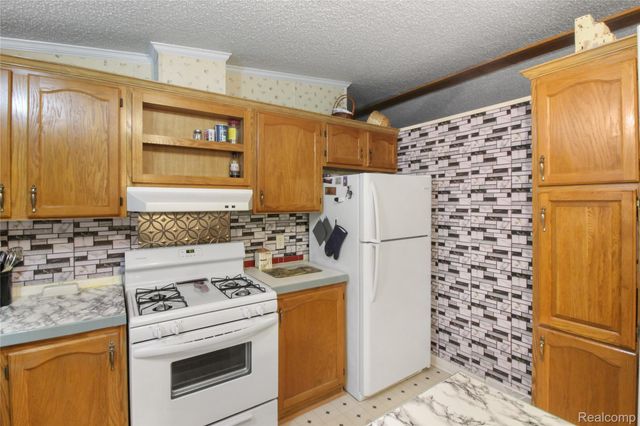 13499 Heritage Street, Ash Township, MI 48117