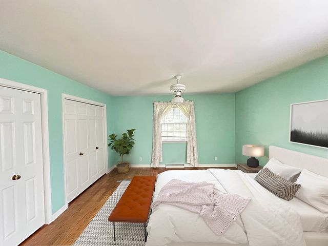 7409 Chesterfield Road, Crystal Lake, IL 60012