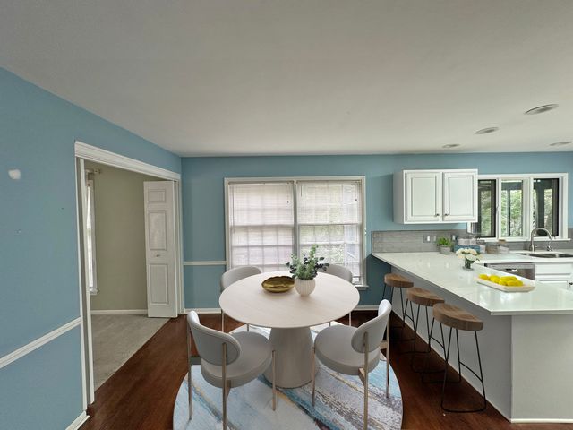 7409 Chesterfield Road, Crystal Lake, IL 60012
