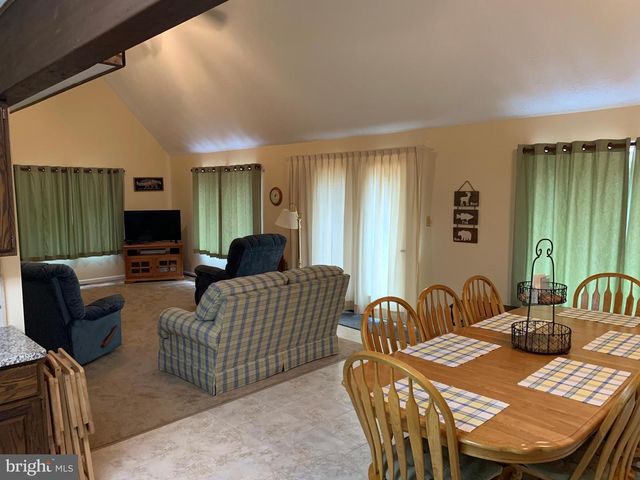 151 MALLARD LN, Albrightsville, PA 18210