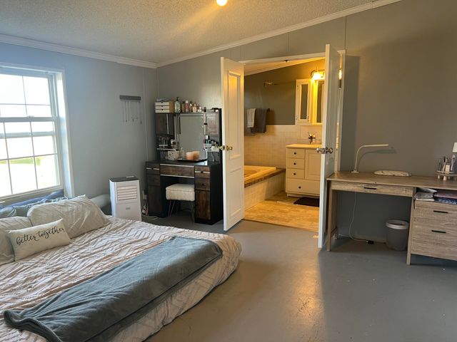 2160 N Shaytown Road, Vermontville Twp, MI 49096