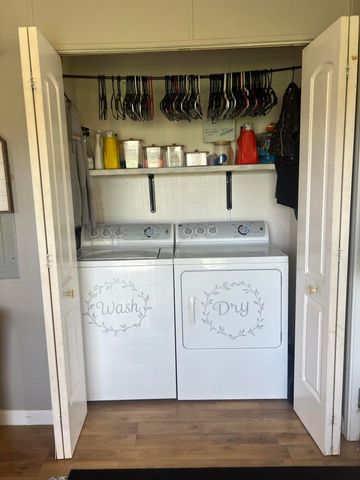 2160 N Shaytown Road, Vermontville Twp, MI 49096