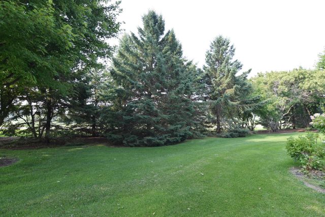 1708 Sunset Drive, Northfield, MN 55057