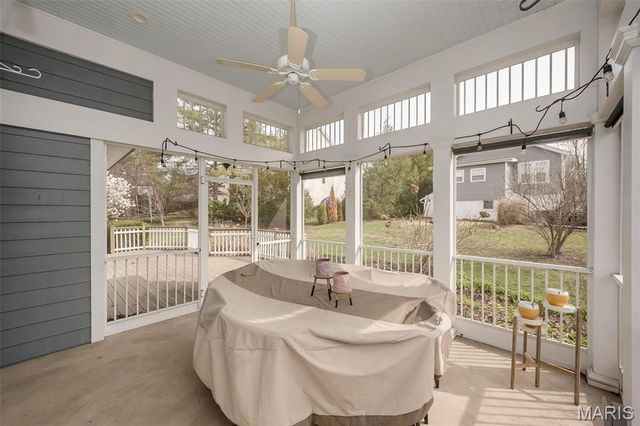 2134 Lakeview Drive, Crystal Lake Park, MO 63131