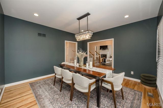 2134 Lakeview Drive, Crystal Lake Park, MO 63131