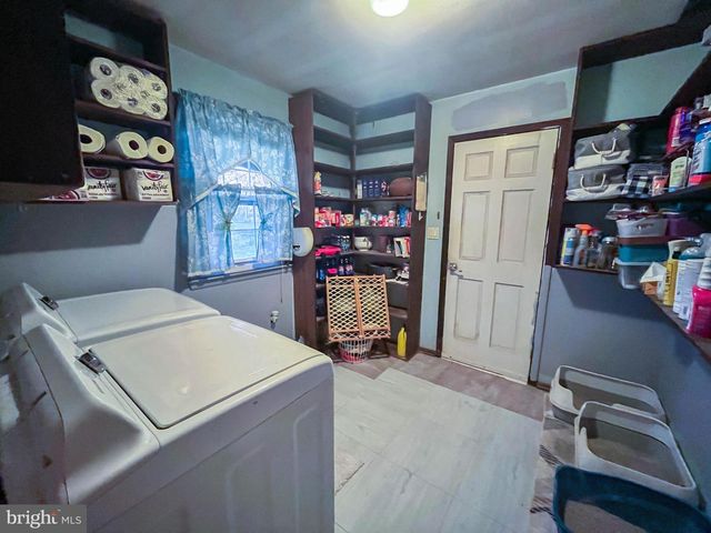 223 DOGWOOD AVE, Egg Harbor Township, NJ 08234