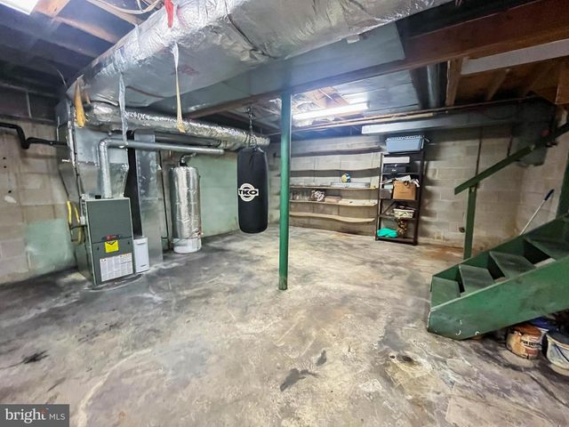 223 DOGWOOD AVE, Egg Harbor Township, NJ 08234