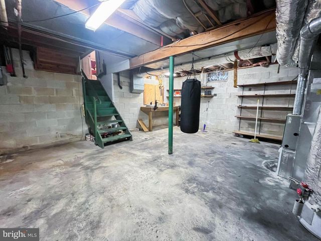 223 DOGWOOD AVE, Egg Harbor Township, NJ 08234