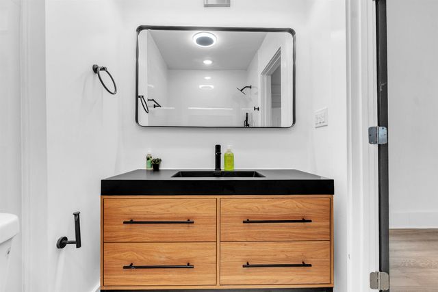 1721 NELSON AVE, Memphis, TN 38114