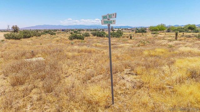 0 Trinidad RD, Phelan, CA 92371