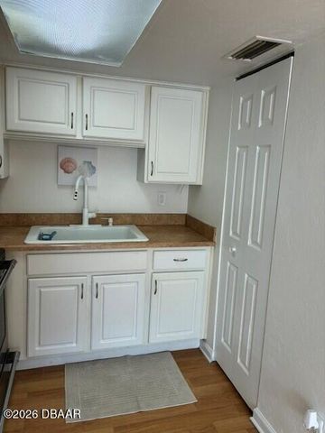 1224 S Palmetto Ave Apt 101, Daytona Beach, FL 32114