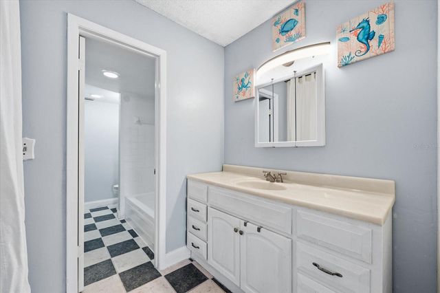 8605 BARDMOOR BOULEVARD 107A, Seminole, FL 33777