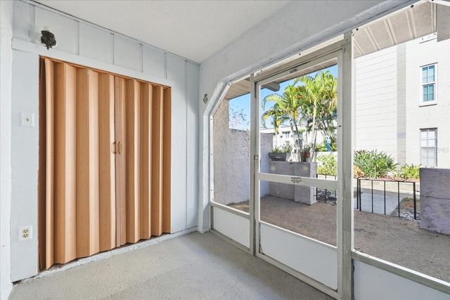 8605 BARDMOOR BOULEVARD 107A, Seminole, FL 33777