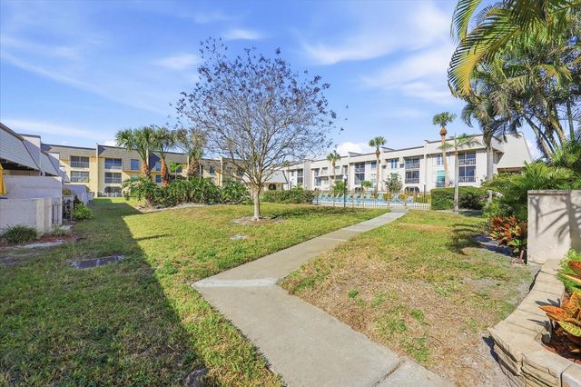 8605 BARDMOOR BOULEVARD 107A, Seminole, FL 33777