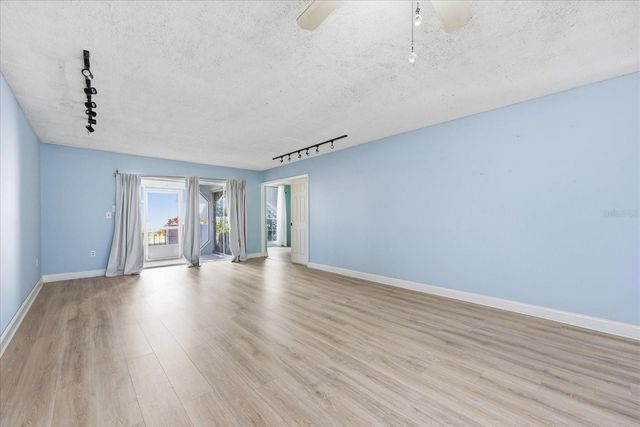 8605 BARDMOOR BOULEVARD 107A, Seminole, FL 33777