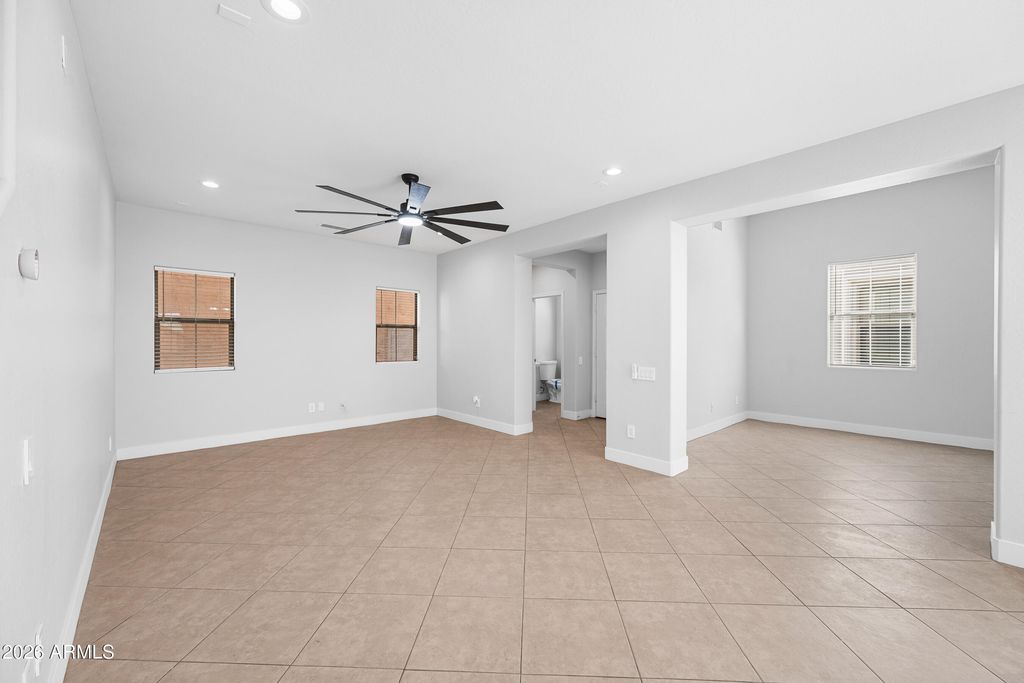 1948 W DAVIS Road, Phoenix, AZ 85023 — photo 4