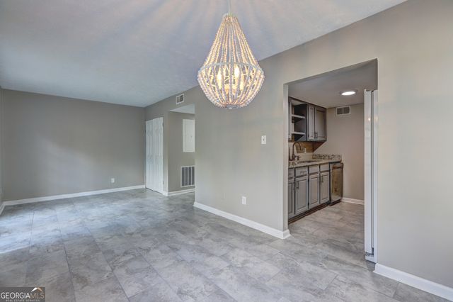 738 Dunaire Way, Jonesboro, GA 30238