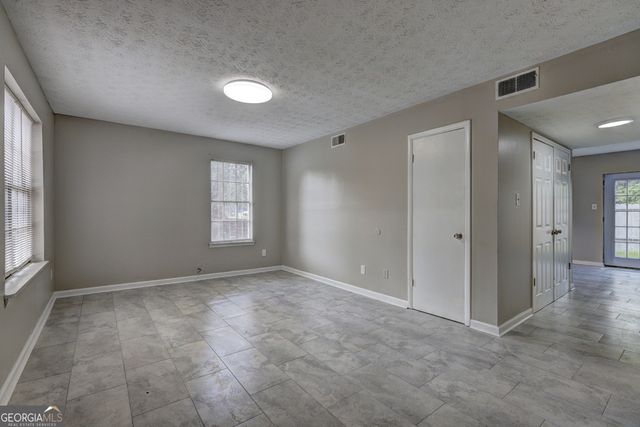 738 Dunaire Way, Jonesboro, GA 30238