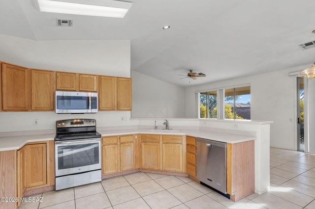 9358 N Desert Mist Lane, Tucson, AZ 85743