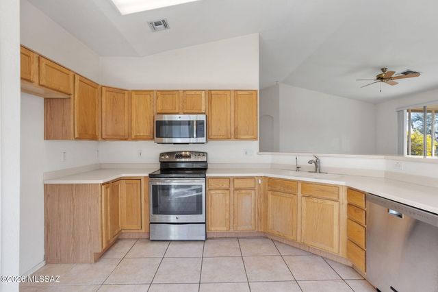 9358 N Desert Mist Lane, Tucson, AZ 85743