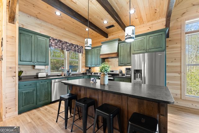 473 Monroe Ridge Road, Sautee Nacoochee, GA 30571