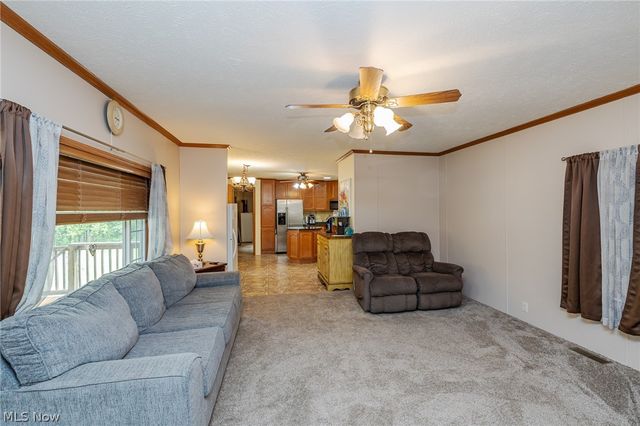 35157 Center Ridge Road 99, North Ridgeville, OH 44039