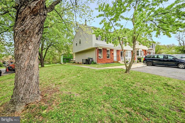 1 WALTHAM ST, Newark, DE 19713