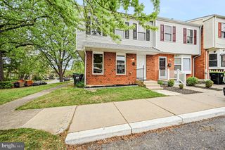 1 WALTHAM ST, Newark, DE 19713